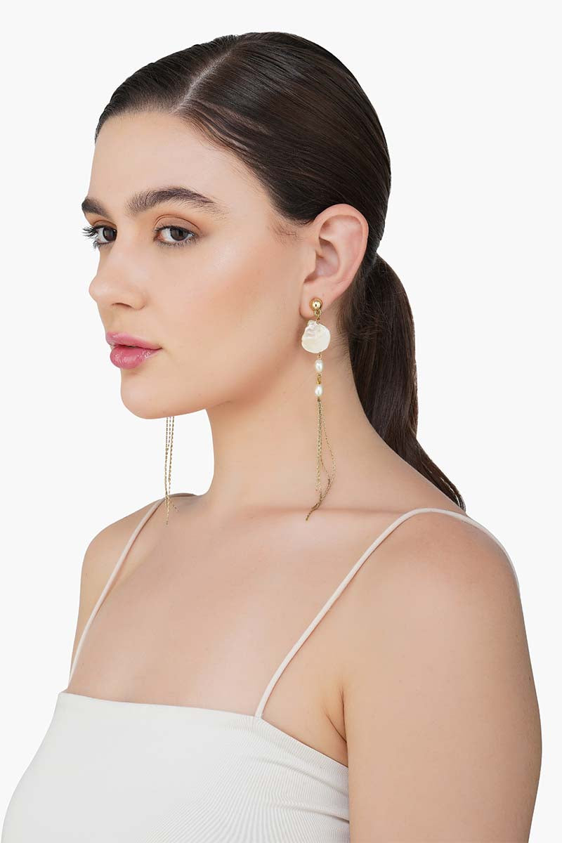 Beachy Chain Drops Earrings