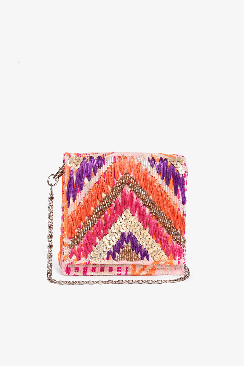 Raffia Embellished Gloria Clutch