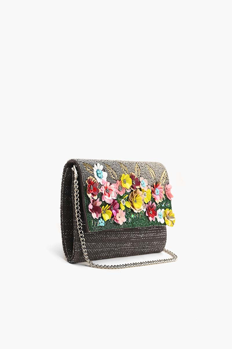 Blooms Clutch