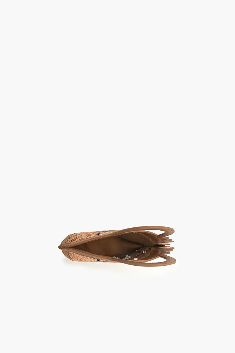 Brown Trim Fish Raffia Handheld Clutch
