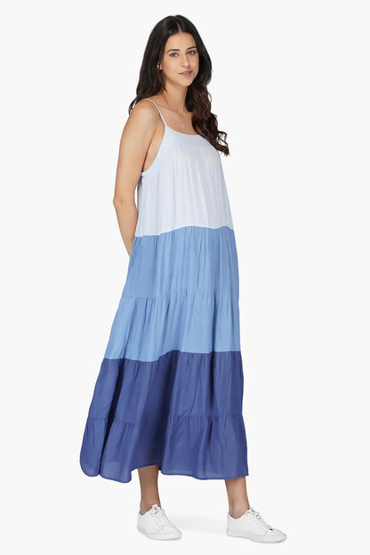 Set of 6 Victoria Tiered Maxi Dress (S,M,L)