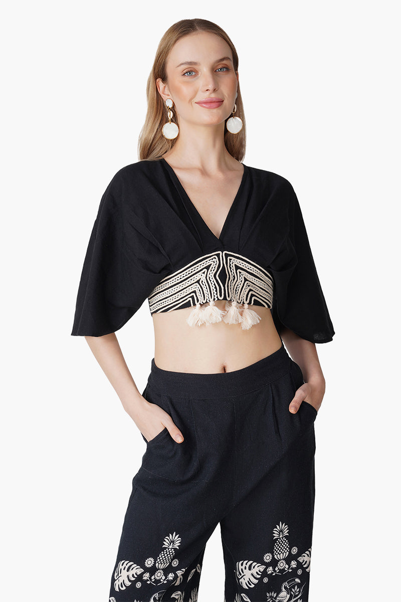 Set of 6 Black And White Threadwork Blouse (S, M & L)