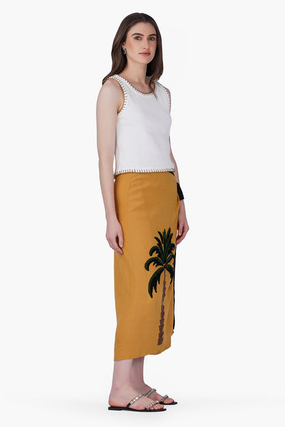 Set of 6 White Essential  Sleeveless Top (S, M & L)