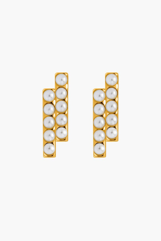 The Trafalgar Studs